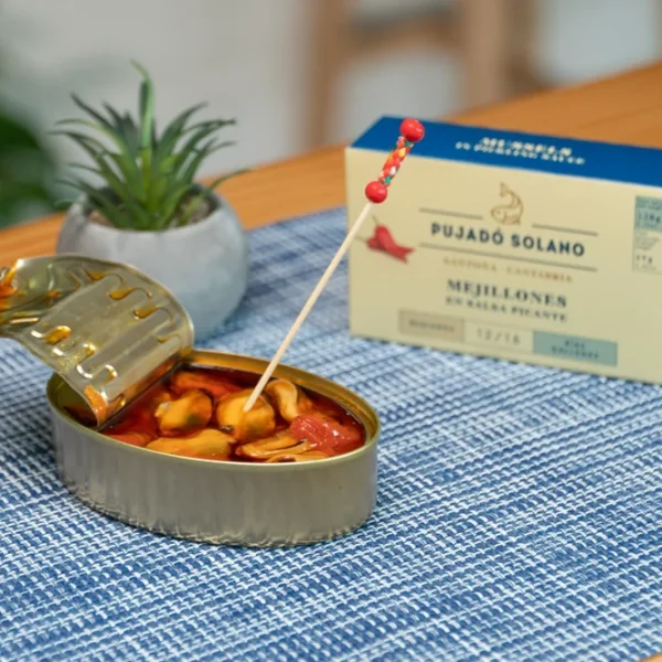 Lata de Mejillones en Salsa Picante (115 g)